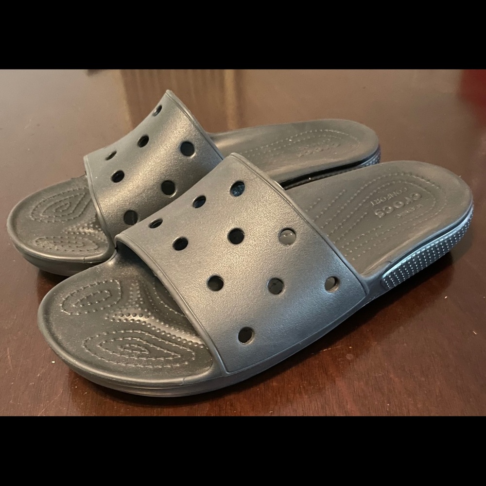 Crocs Slides - Picture 2 of 4